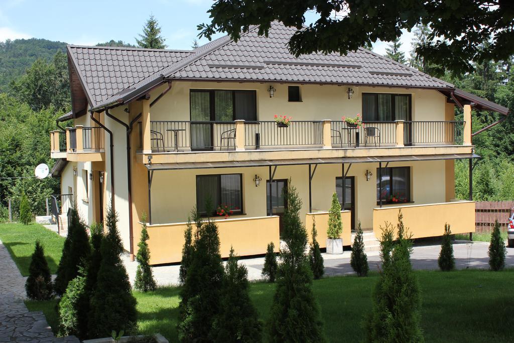 3 Stejari Brasov Pensión